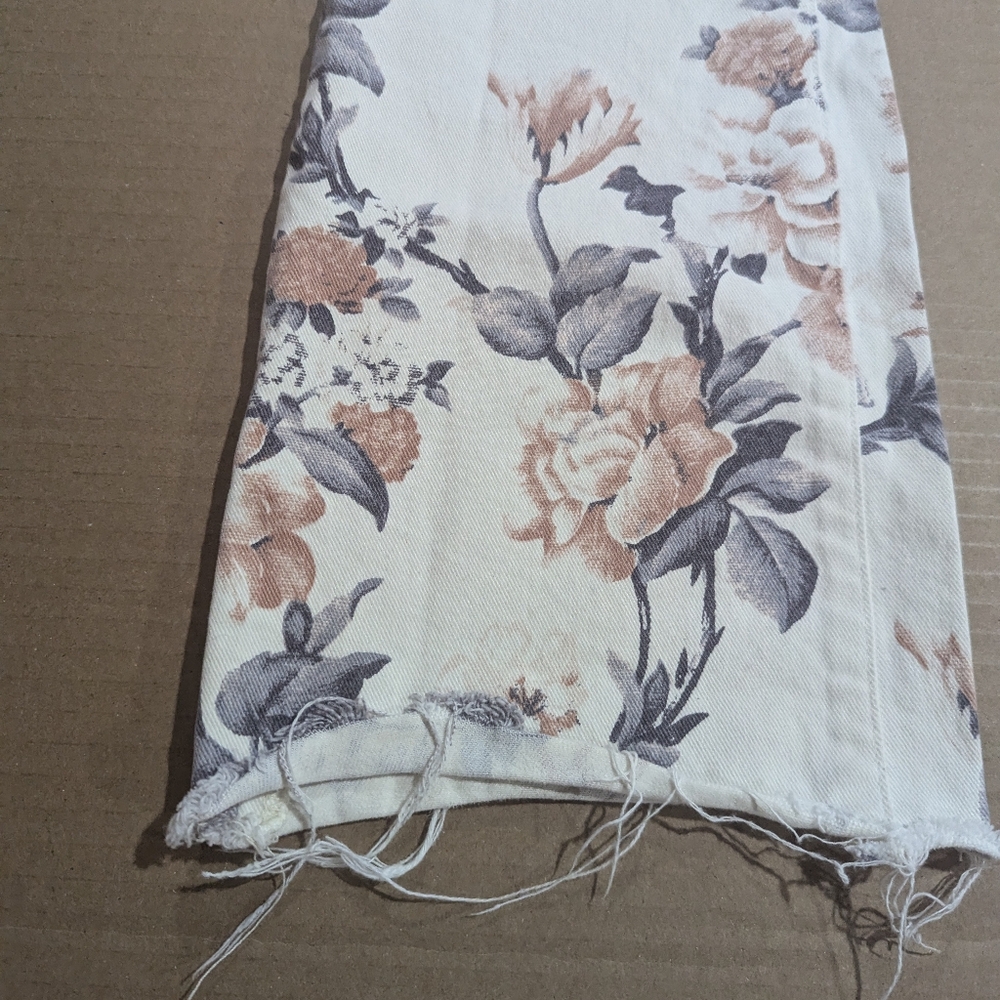 Paige Colette Jeans Crop Flare Fray Hem Cream Desert Wildflower Floral Sz 30 *GC - Picture 5 of 14